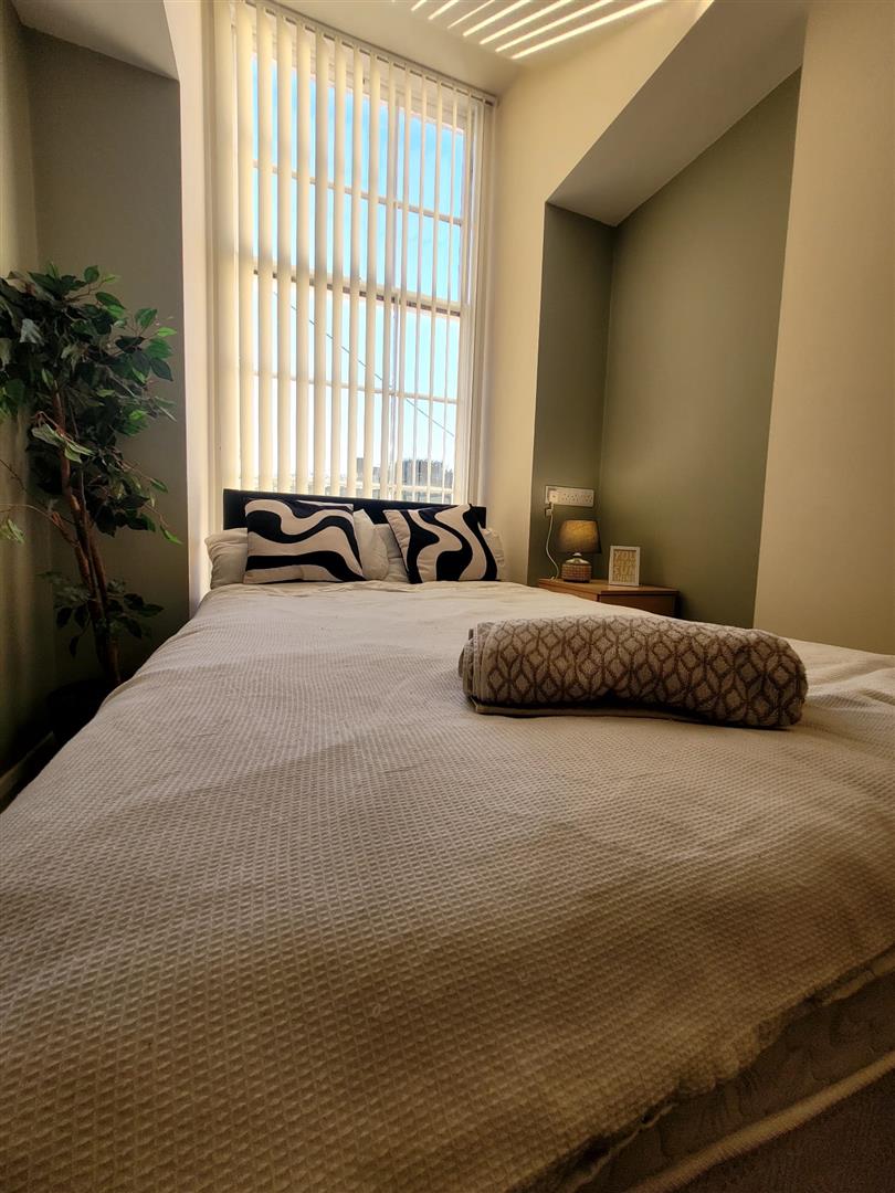 Flat 2, 5 Queen Street, Lancaster, LA1 1RS